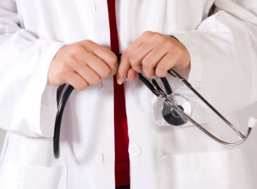 Health Care Providers Should Publish Physician Ratings