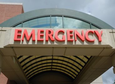 Who Pays When Someone Without Insurance Shows Up in the ER?